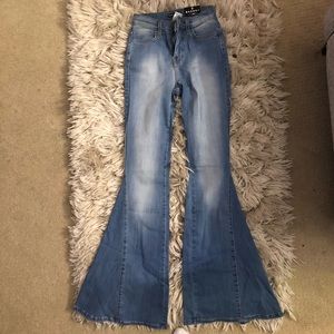 Fashion Nova Camera Ready Flare Jeans - Size 3